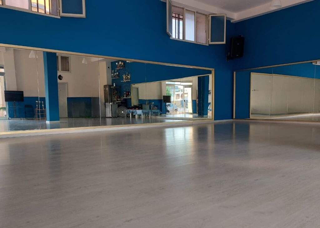 Dancing Stars & Milonga Brava: La Scuola di Ballo che accende Passioni a Marigliano