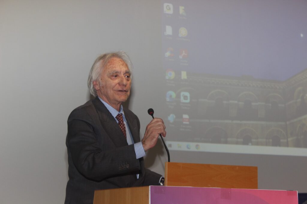 Luigi De Magistris torna ad Avellino: Presentazione della candidatura di Aldo D’Andrea con riflessioni sul panorama politico. Video e Foto