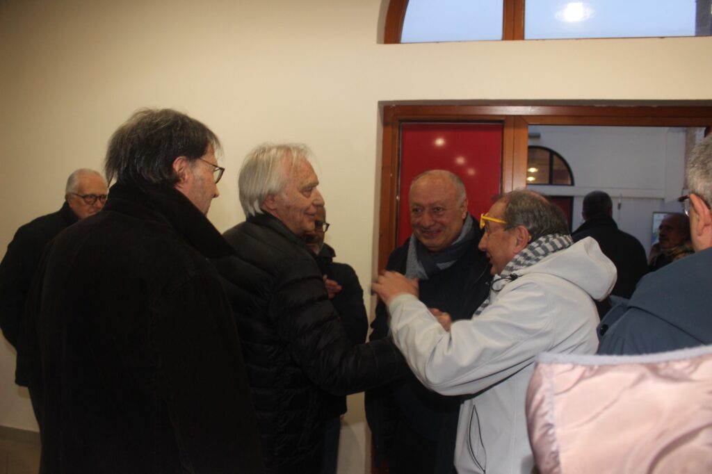 Luigi De Magistris torna ad Avellino: Presentazione della candidatura di Aldo D’Andrea con riflessioni sul panorama politico. Video e Foto