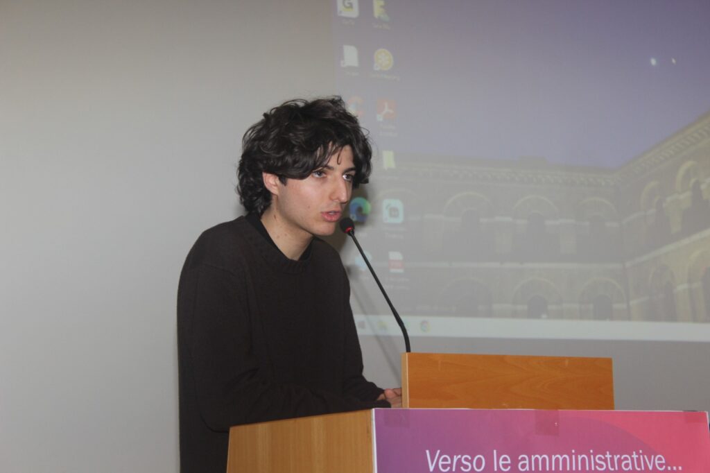 Luigi De Magistris torna ad Avellino: Presentazione della candidatura di Aldo D’Andrea con riflessioni sul panorama politico. Video e Foto