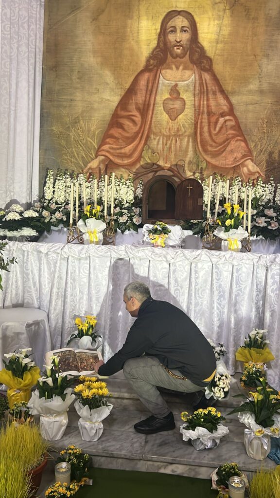 Celebrazione del Venerdì Santo a Quindici (AV): Un ricco programma di devozione e tradizione