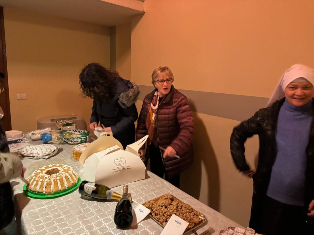 Mugnano del Cardinale: Un festoso compleanno al Santuario di Santa Filomena: don Giuseppe Autorino celebra con i fedeli. (Video e Foto di Francesco Piccolo)