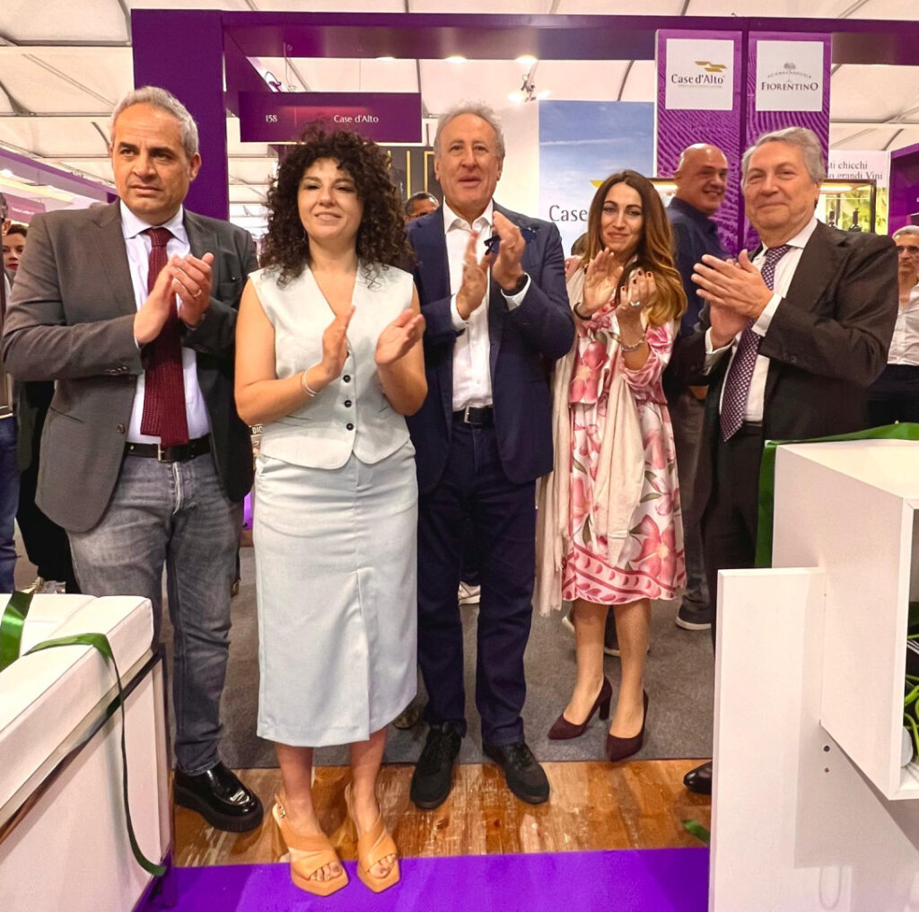 La Campania a Vinitaly 2024, Petracca: Bella prova di unità del settore, Irpinia trainante La Campania a Vinitaly 2024, Petracca: Bella prova di unità del settore, Irpinia trainante