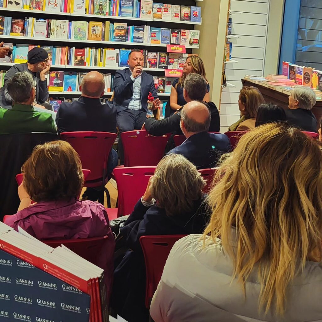 La Radio Fa Scuola: Un successo di pubblico e di risate a Nola La Radio Fa Scuola: Un successo di pubblico e di risate a Nola