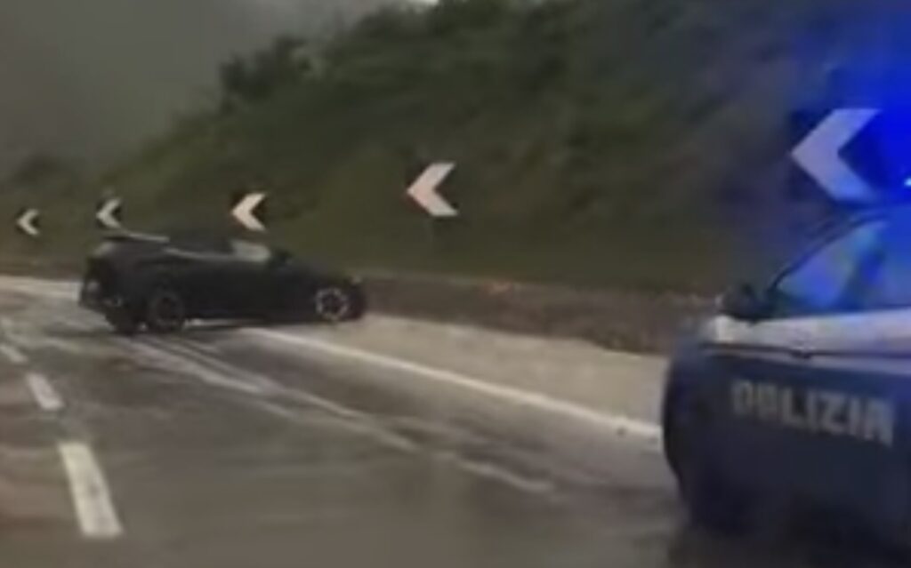 MONTEFORTE. Incidente sullA16 a causa del maltempo: Nessun ferito fortunatamente