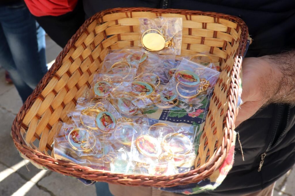 120 centauri benedetti ad Altavilla Irpina: il Motor Sannio Tour celebra lamicizia e la passione per le due ruote 120 centauri benedetti ad Altavilla Irpina: il Motor Sannio Tour celebra lamicizia e la passione per le due ruote