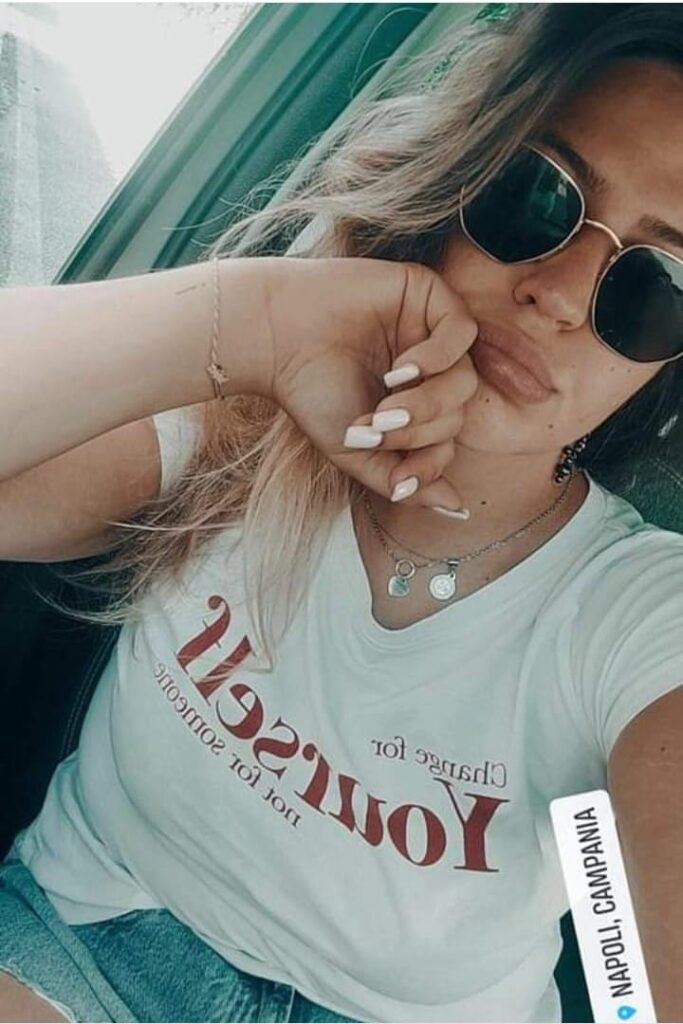 100 DI QUESTI GIORNI. Quadrelle   Compie gli anni Carmen Ferrara