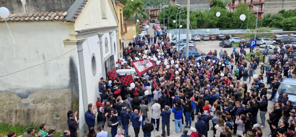 Addio a Jonathan Napolitano: Oggi si sono svolti i funerali del 27enne di Mugnano del Cardinale. Video e Foto