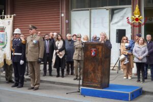 Celebrazione della Liberazione dItalia ad Avellino: Un Tributo alla Storia e alla Comunità