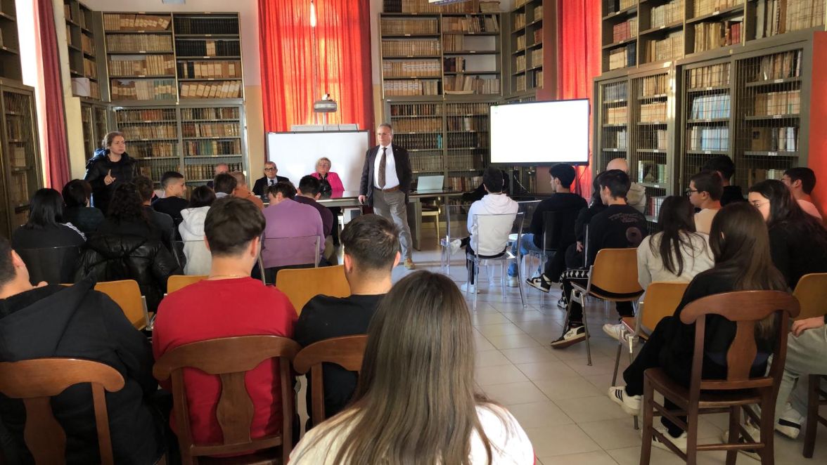 Bilancio consuntivo 2024 dell’attività di Testimonianza Formativa nella Scuola dei Maestri del Lavoro del Consolato Provinciale di Avellino Bilancio consuntivo 2024 dell’attività di Testimonianza Formativa nella Scuola dei Maestri del Lavoro del Consolato Provinciale di Avellino