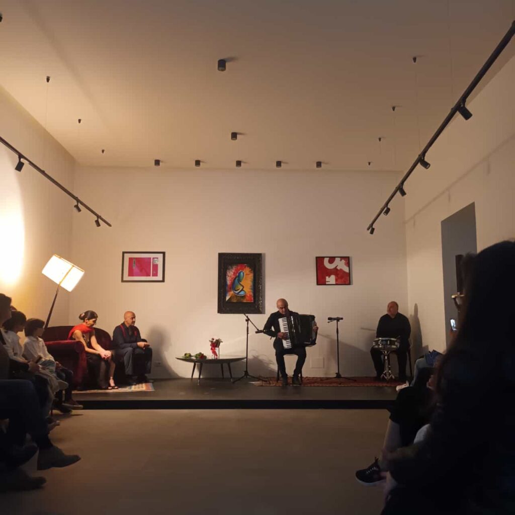 Avella, si è chiusa con uno straordinario successo la rassegna “serate armoniche”. Ancora sold out per “viaggio nel tango” del gruppo “Media Luz Tango”