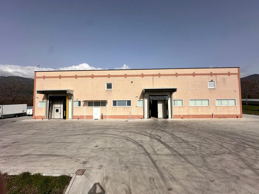 MUGNANO DEL CARDINALE. Leccellenza del Salumificio Corbisiero: Quattro Generazioni di Tradizione e Qualità. Video