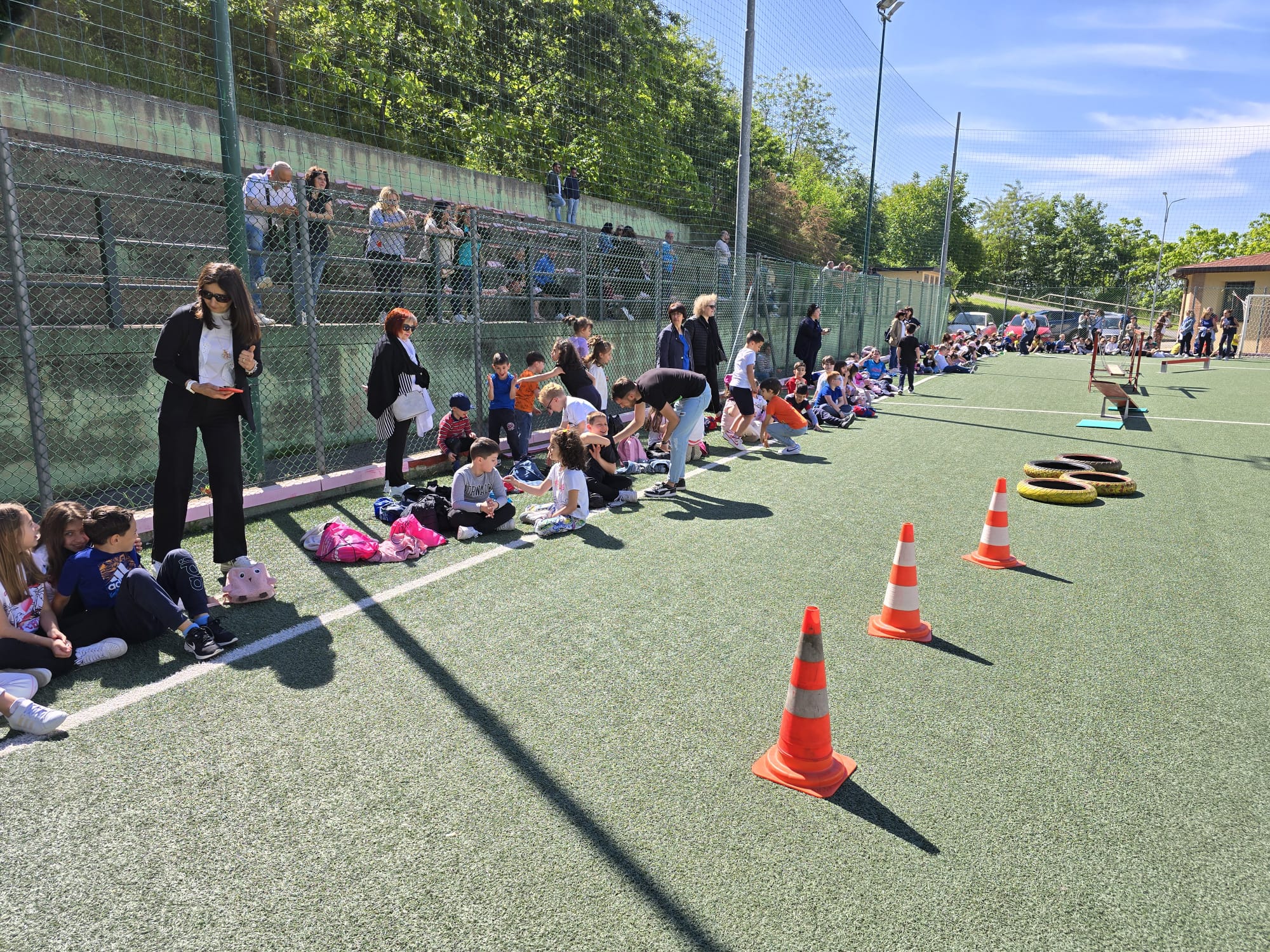 AVELLINO. Pompieropoli: Una Mattinata di Avventure per i Bambini dellIstituto Comprensivo G. Pascoli AVELLINO. Pompieropoli: Una Mattinata di Avventure per i Bambini dellIstituto Comprensivo G. Pascoli