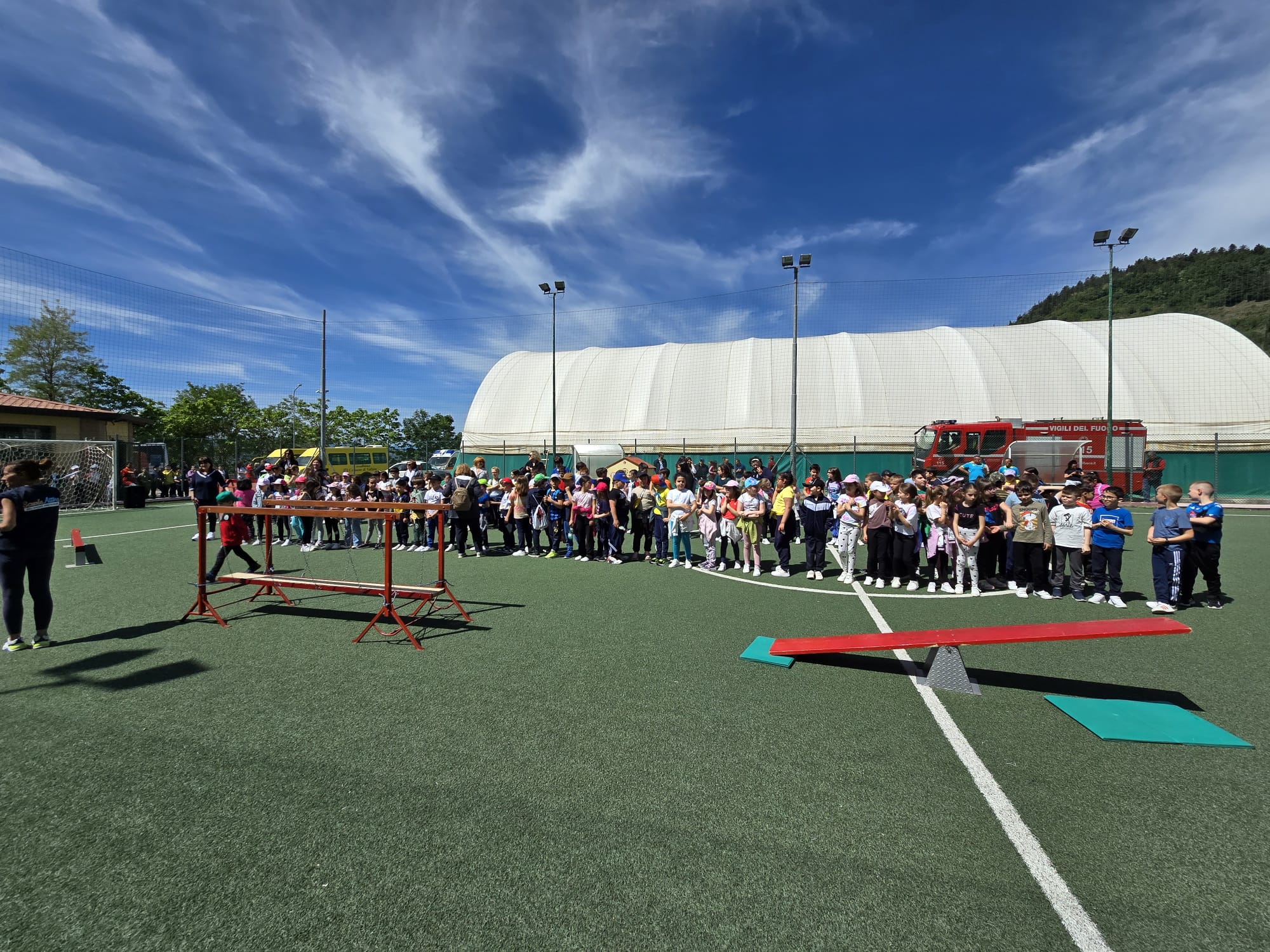 AVELLINO. Pompieropoli: Una Mattinata di Avventure per i Bambini dellIstituto Comprensivo G. Pascoli AVELLINO. Pompieropoli: Una Mattinata di Avventure per i Bambini dellIstituto Comprensivo G. Pascoli