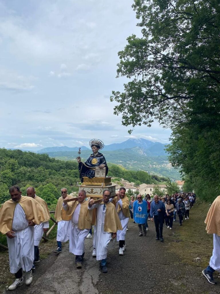 Forino (Av):  Grande giornata di fede ed emozione per l arrivo di San Nicola da Tolentino Patrono di Montoro