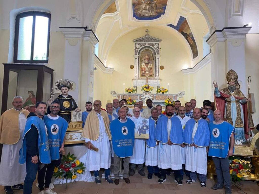 Forino (Av):  Grande giornata di fede ed emozione per l arrivo di San Nicola da Tolentino Patrono di Montoro