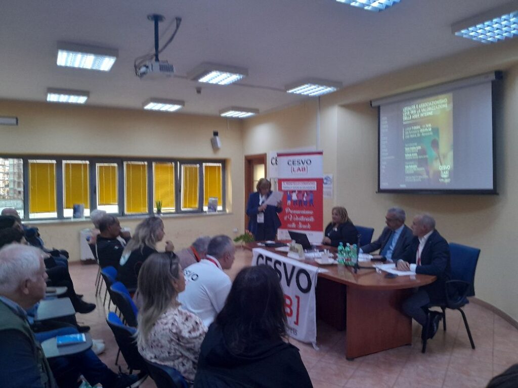 Benevento: Il Procuratore Aldo Policastro incontra l’associazionismo per discutere di legalità e sviluppo delle aree interne