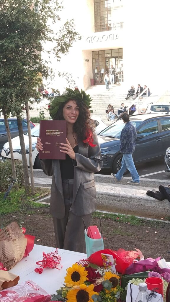 100 DI QUESTI GIORNI. Grottolella (AV), auguri di laurea per Erika D’Acierno