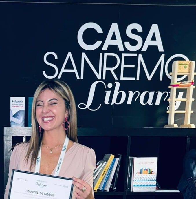 Sarà Francesca Grassi a condurre la serata di consegna degli “Anfiteatro D’Argento Cultura e Imprenditoria 2025” sabato 17 maggio al Teatro Colosseo di Baiano.