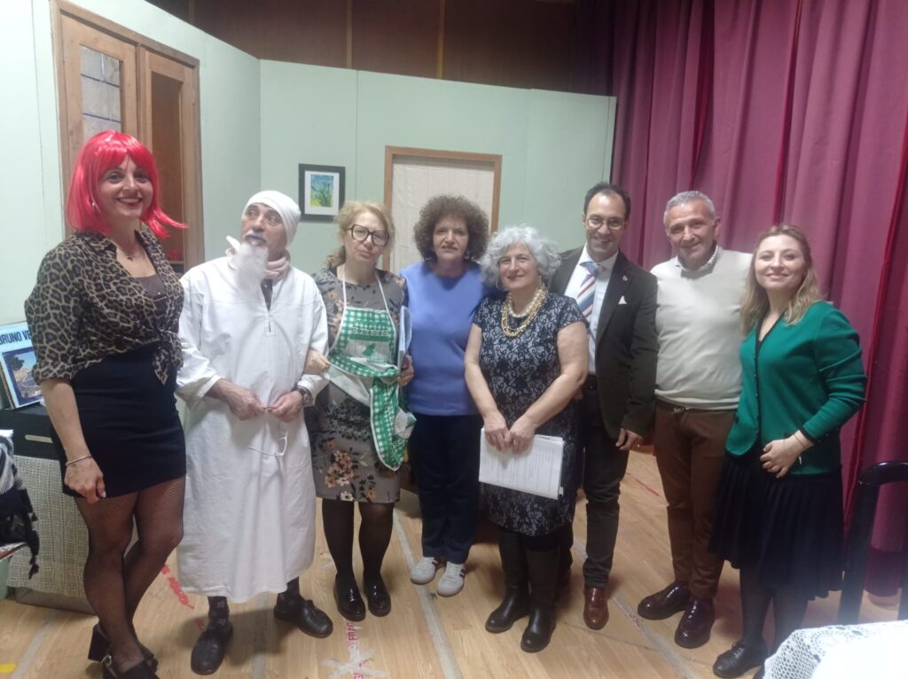 SPERONE. Successo per la compagnia teatrale Zigo Zago a Villa di Briano