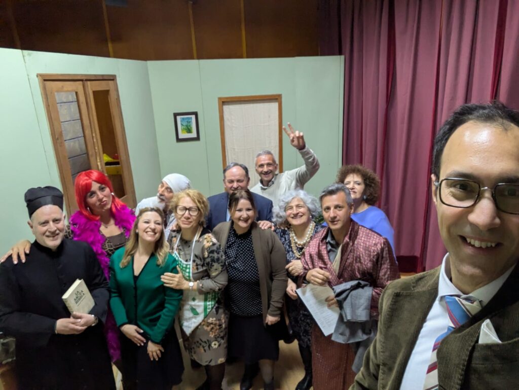 SPERONE. Successo per la compagnia teatrale Zigo Zago a Villa di Briano