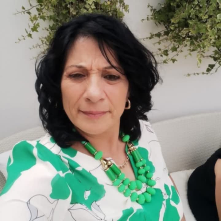 100 DI QUESTI GIORNI. Mugnano del Cardinale, Buon compleanno a Rita Lombardi: 56 anni di affetto e amicizia