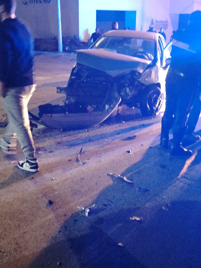 Gravissimo incidente a Baiano: violenta collisione all’incrocio tra Via Nazionale/ 7 bis e Via Calabricitta. Due feriti, uno grave