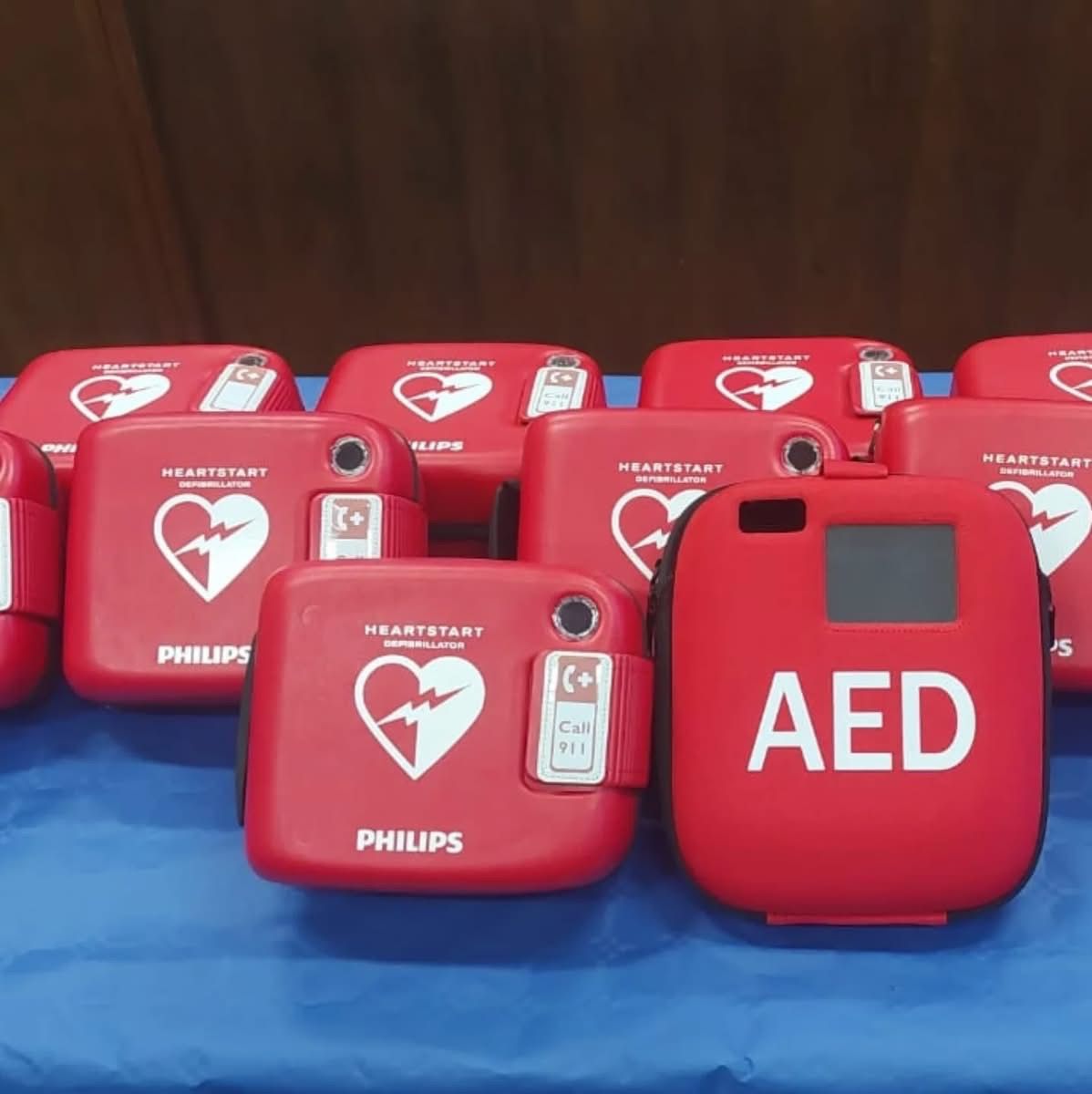 Nocera Superiore, nasce il progetto “Città Cardioprotetta”: dodici defibrillatori sul territorio e corsi gratuiti per i cittadini.(Foto)