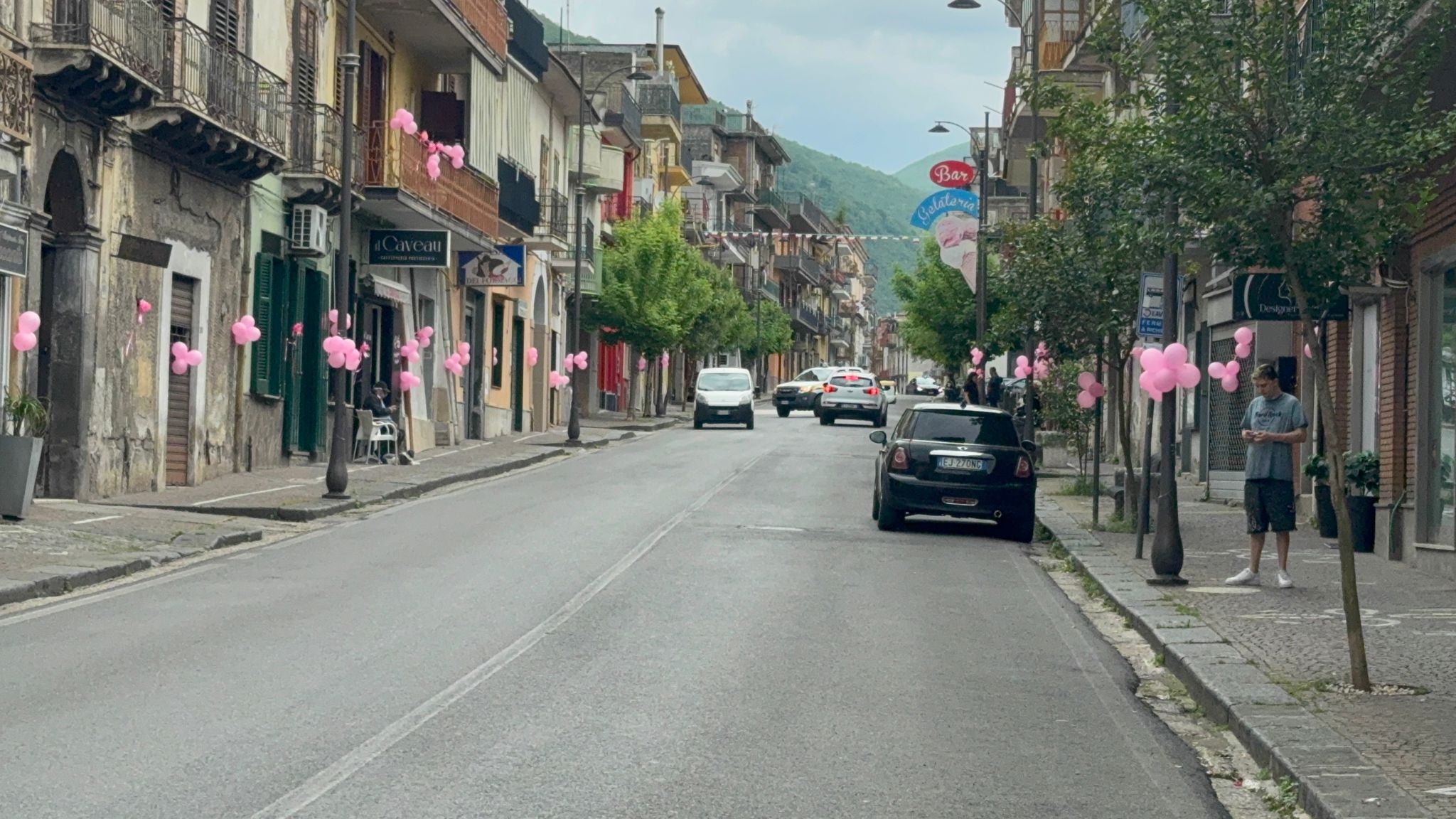 Il Giro chiama: Mugnano del Cardinale risponde in rosa (foto e video)