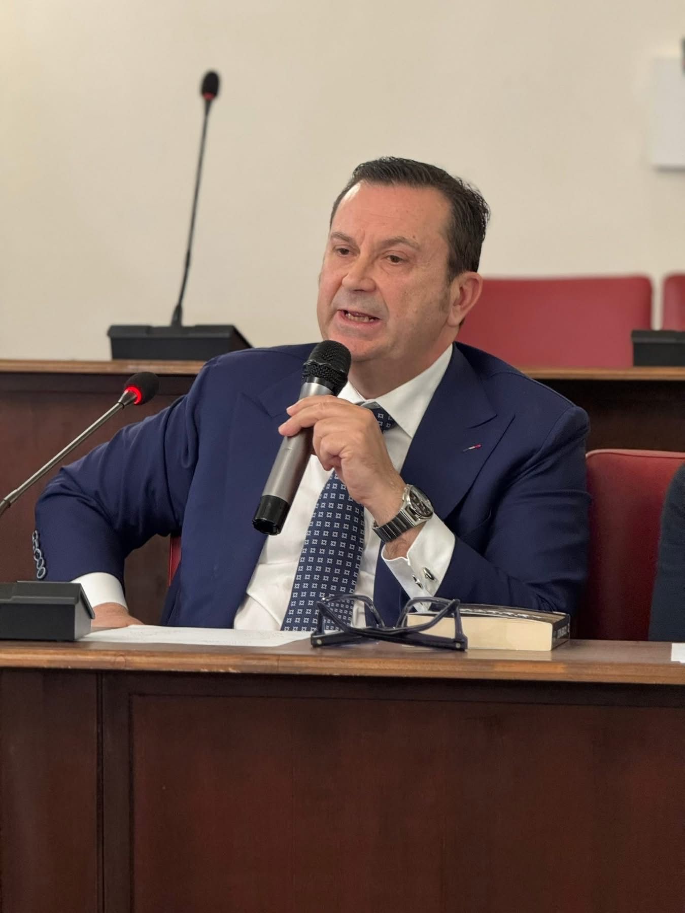 Pompei, un convegno per riflettere sul ruolo della genitorialità e la tutela dei minori.(Foto)