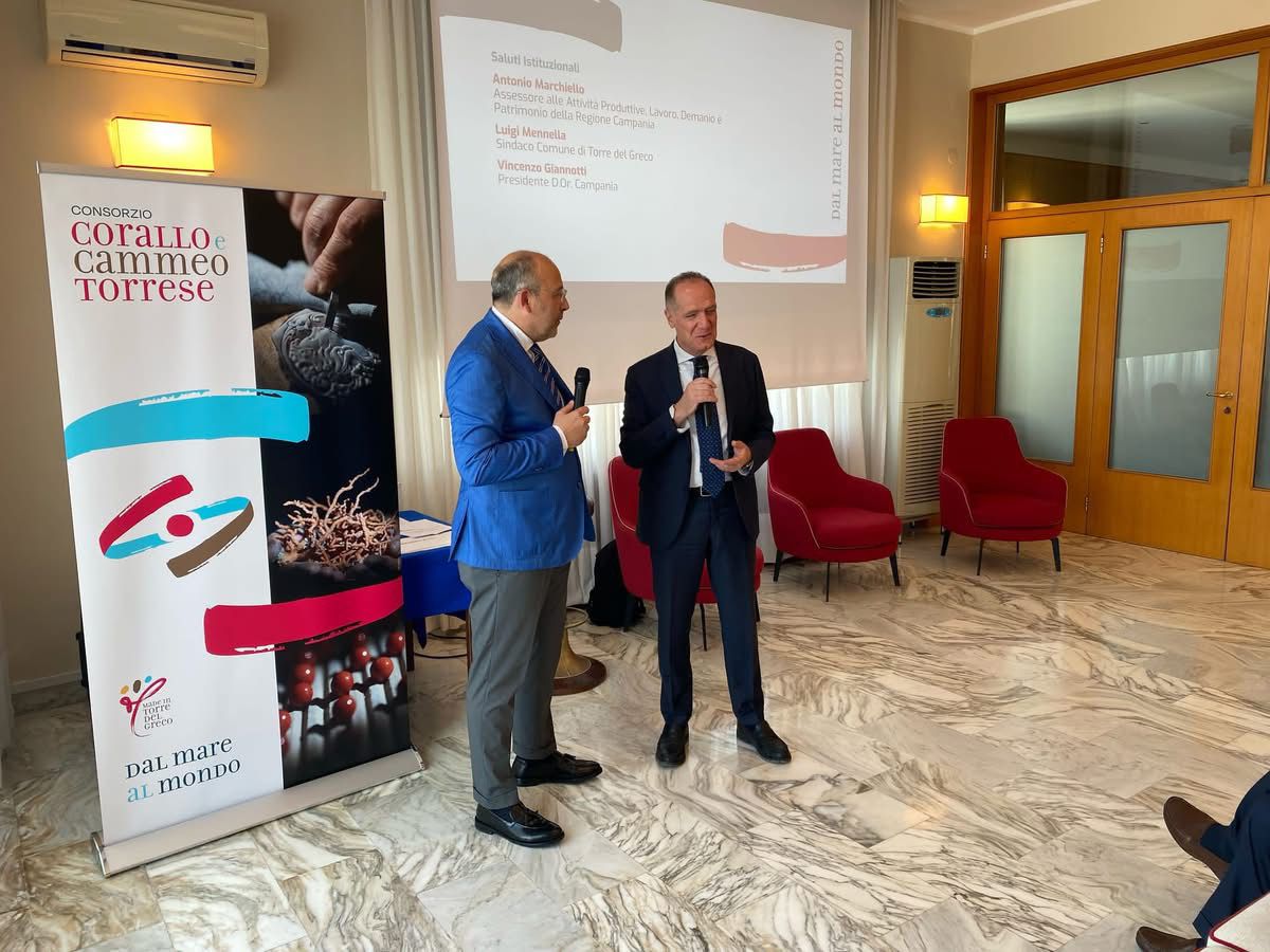 Indicazioni geografiche protette per l’artigianato: Torre del Greco guarda al futuro con il Consorzio “Corallo e Cammeo Torrese”.(Foto)