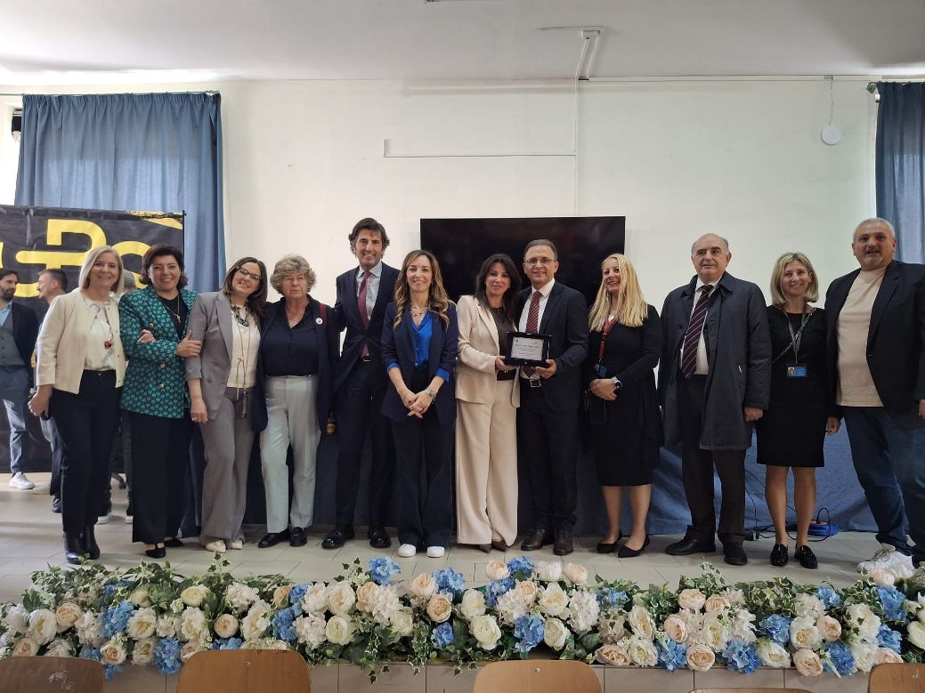 Baiano  Sperone.  Agorà di formazione e discorso pubblico, il Giovanni XXIII    Parini.