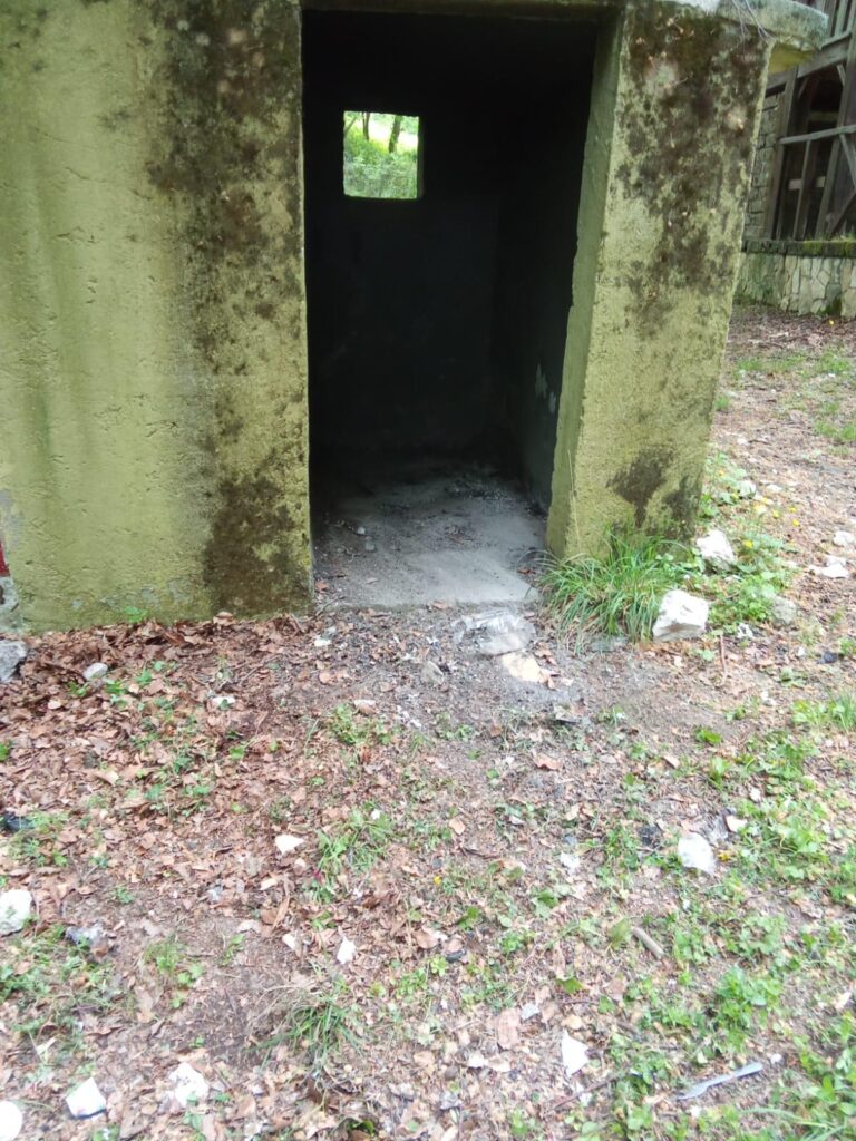 Pulizia straordinaria a Mugnano, l’assessore Litto:  «Chi sporca danneggia tutti».(Foto)