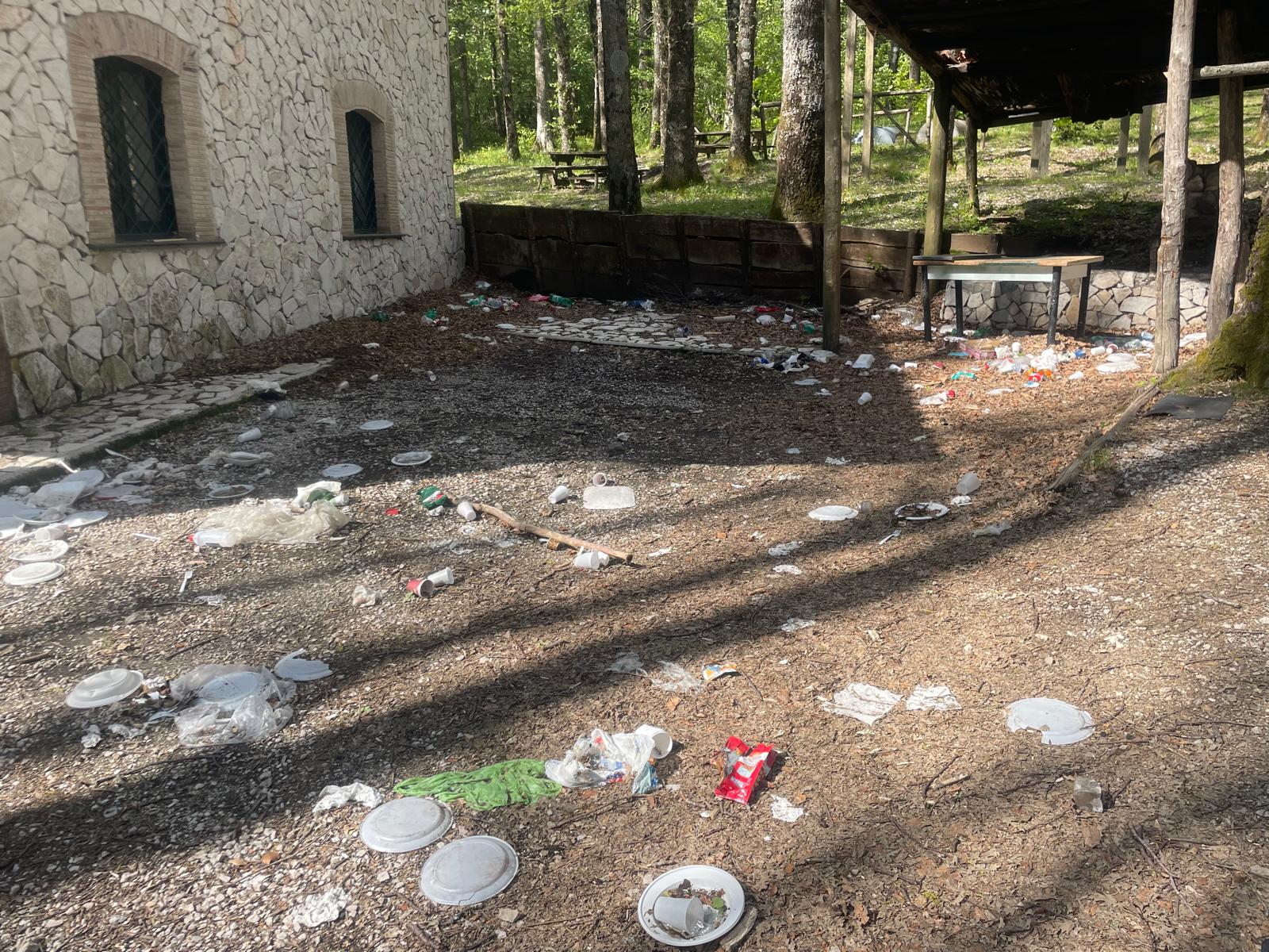 Mugnano del Cardinale: al via i lavori di pulizia e riqualificazione delle aree verdi comunali.(foto)