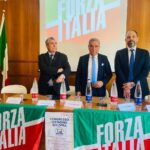 Solofra, congresso cittadino di Forza Italia: Michele De Piano eletto segretario. Petitto: “Ridiamo voce ai territori dimenticati”