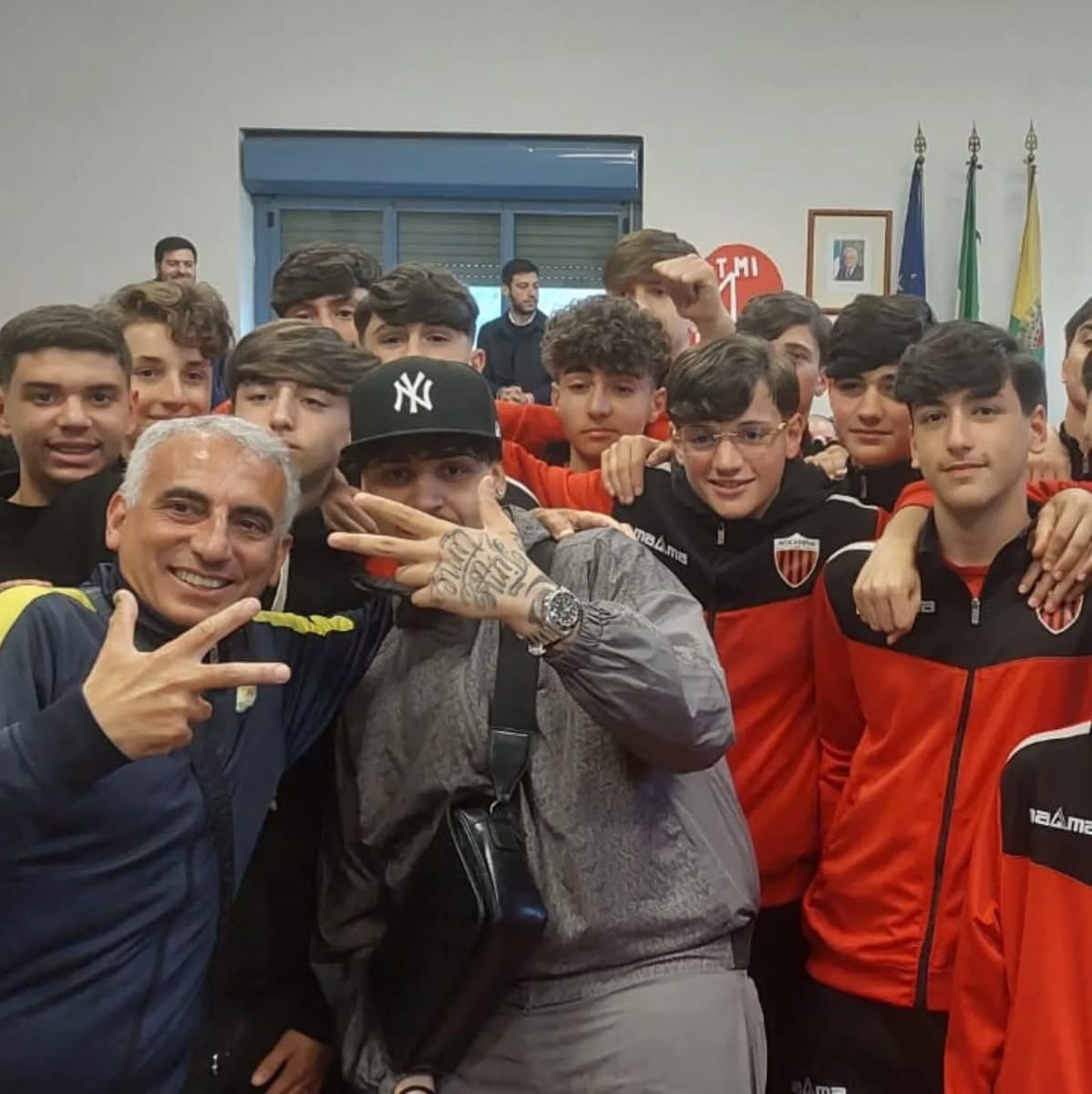 Nocera Superiore, nasce il progetto “Città Cardioprotetta”: dodici defibrillatori sul territorio e corsi gratuiti per i cittadini.(Foto)