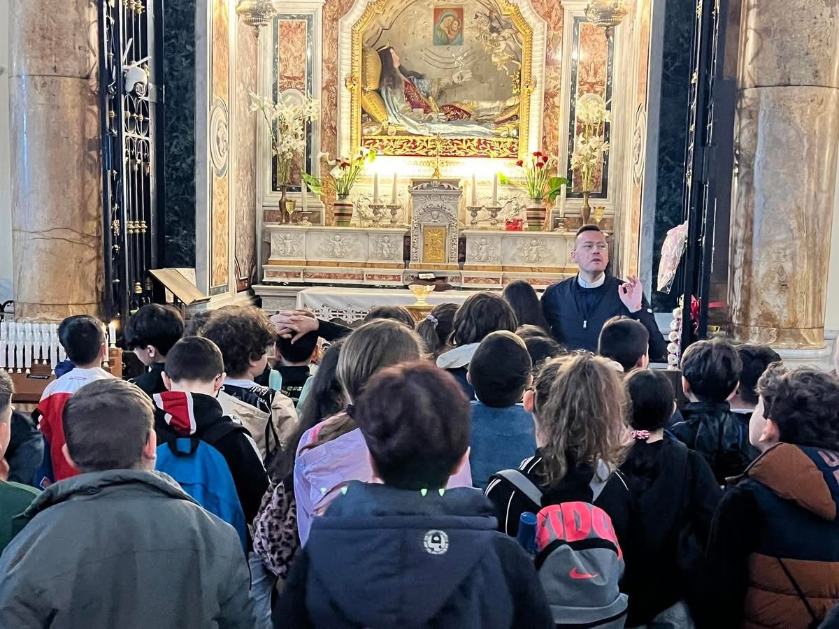 Un giorno tra cielo e radici: i bambini del “Manzoni” alla scoperta dell’anima più profonda di Mugnano del Cardinale (foto)