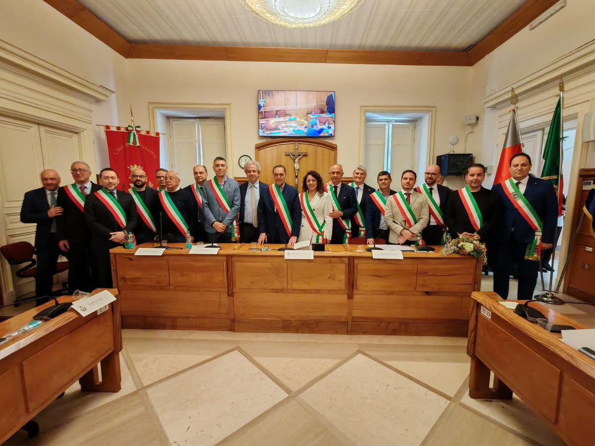 Sannio, nasce la “Città metropolitana del Sannio”: firmato il protocollo d’intesa tra 16 Comuni