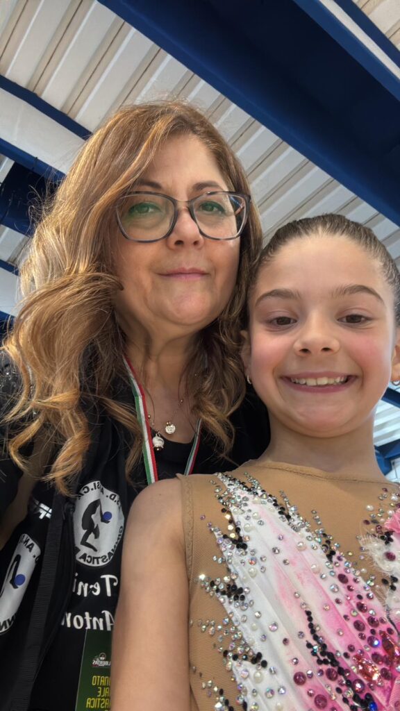 L’ASD AN.SI.CA. di Sirignano trionfa ai Campionati Nazionali Libertas: oro, argenti e bronzo per le giovani ginnaste. Foto