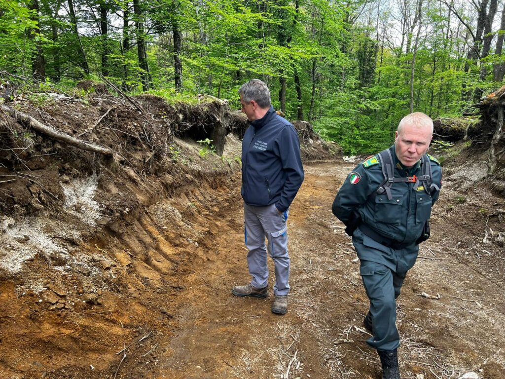 Mugnano   Gli studenti dell IC Manzoni hanno visitato Acqua Fidia in collaborazione con la Comunità Montana del Partenio   Vallo di Lauro