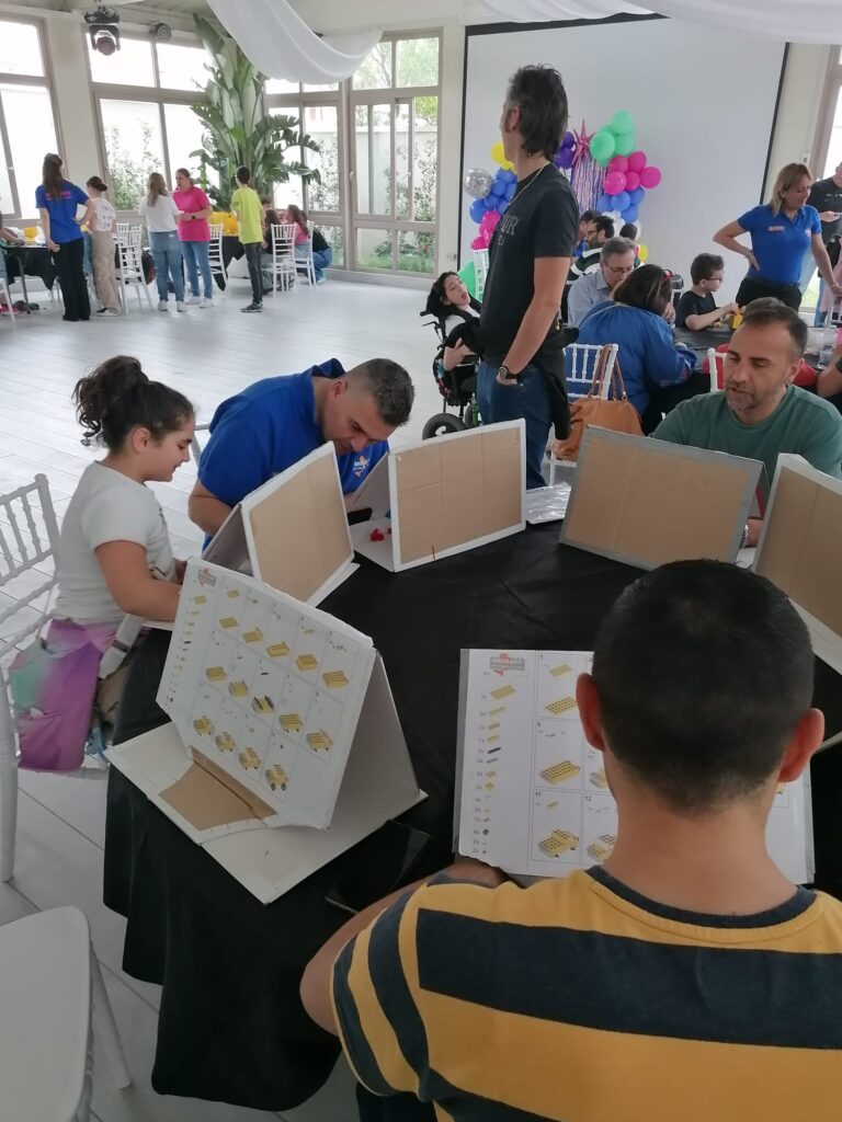 Roccarainola, successo per il laboratorio LEGO alla Sala Hollywood: coinvolte famiglie e associazioni