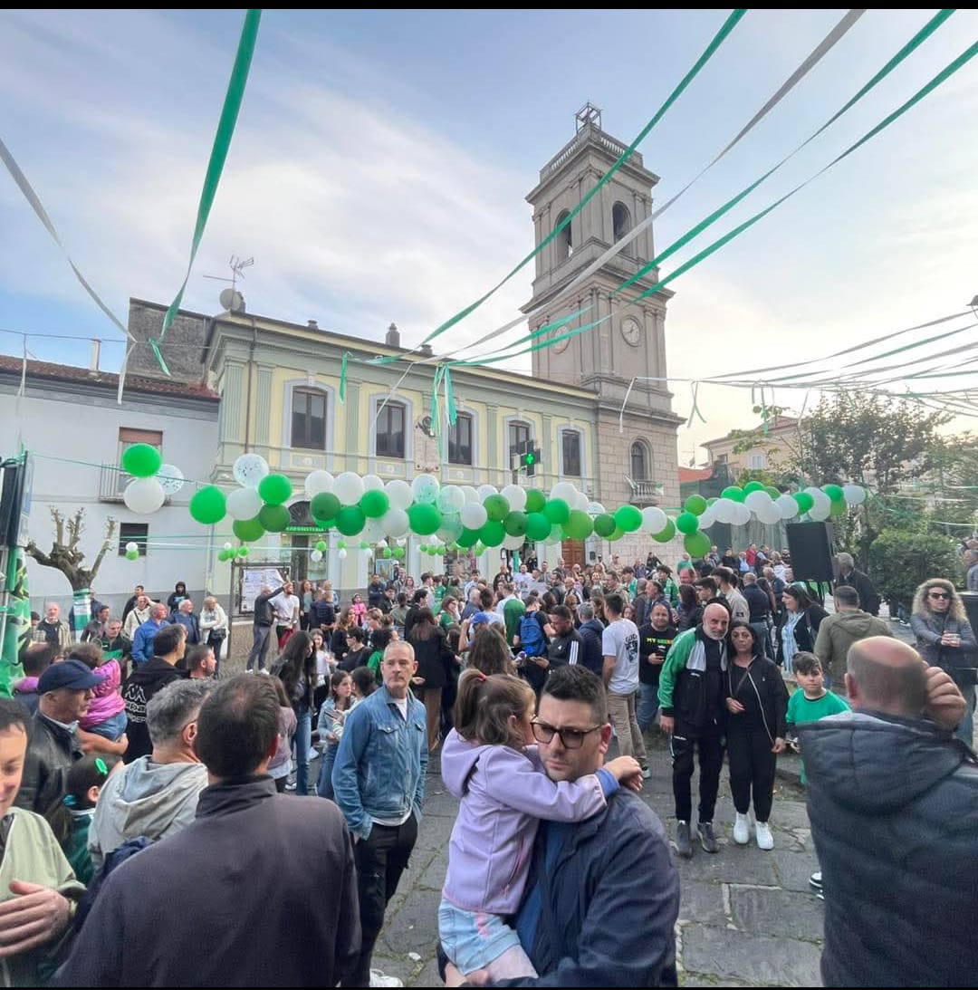 Forino (Av): Apoteosi  Calcio Avellino. Grande Festa per gli eroi della Storica Cavalcata in Serie B