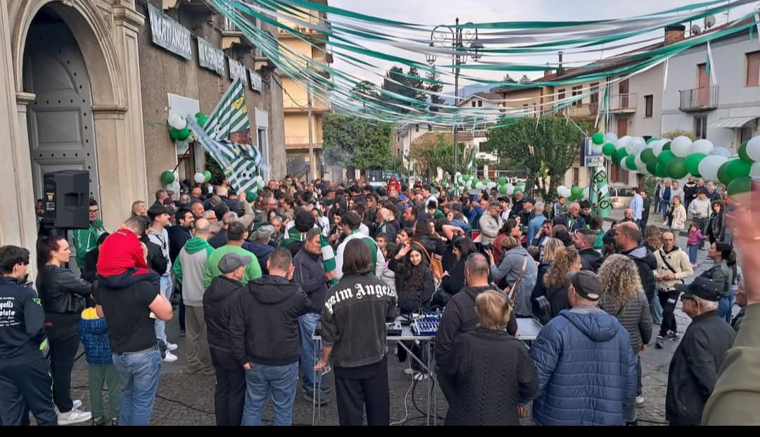 Forino (Av): Apoteosi  Calcio Avellino. Grande Festa per gli eroi della Storica Cavalcata in Serie B