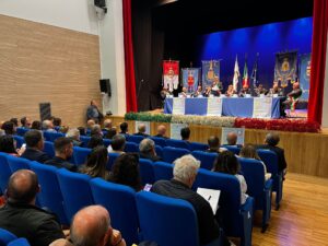 Osservatorio sullo Stato: il Prefetto e le istituzioni incontrano le comunità del Baianese al Teatro Colosseo di Baiano. VIDEO