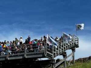 Avella si riempie di sorrisi: oltre 1200 ragazzi ACR colorano l’anfiteatro tra gioia, condivisione e bellezza