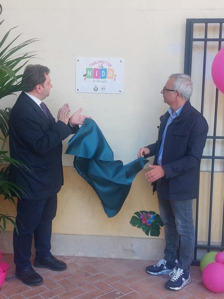 Afragola, inaugurato il nido di famiglia: al via il servizio “Tagesmutter”(Foto)