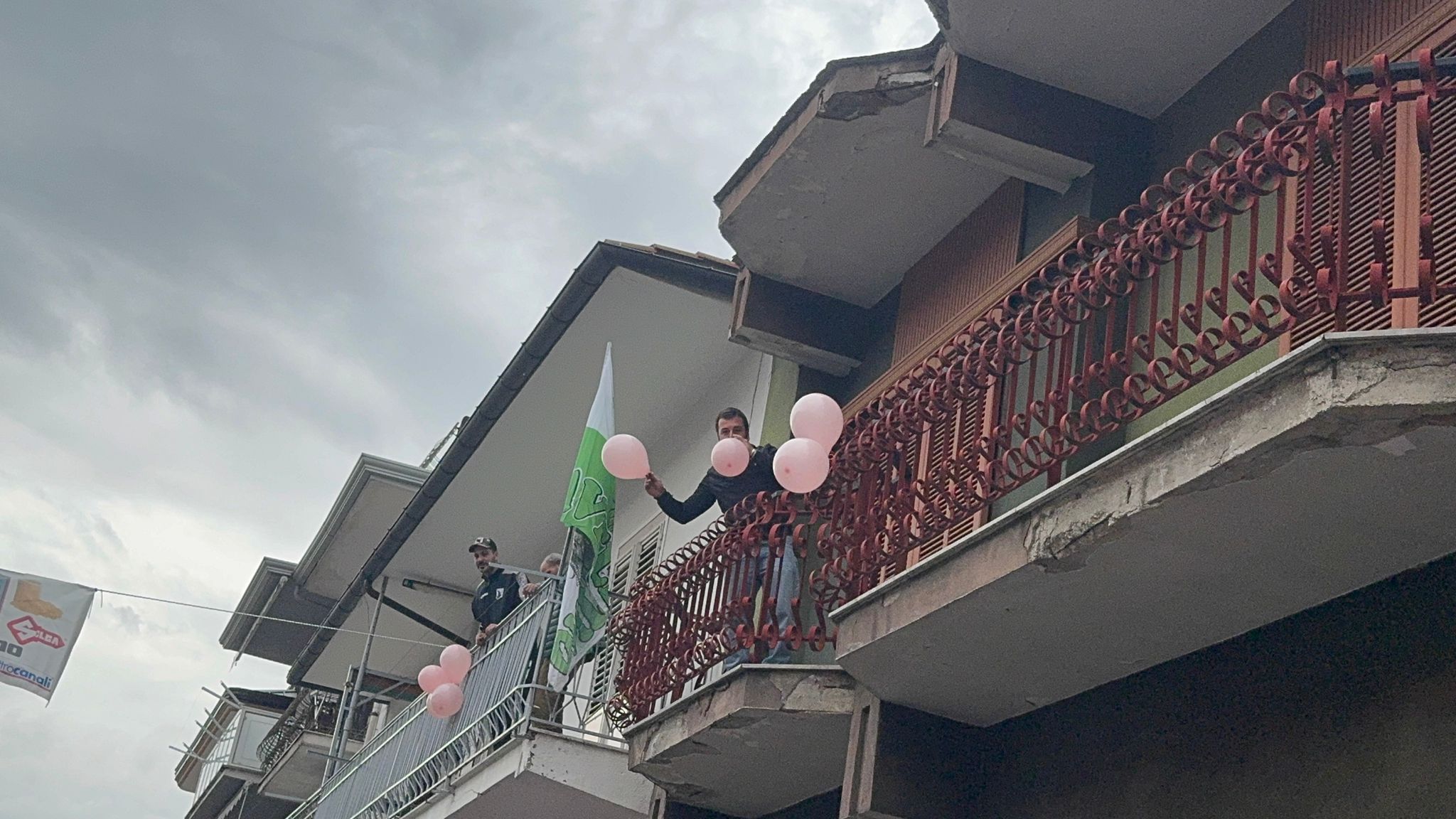 Il Giro chiama: Mugnano del Cardinale risponde in rosa (foto e video)