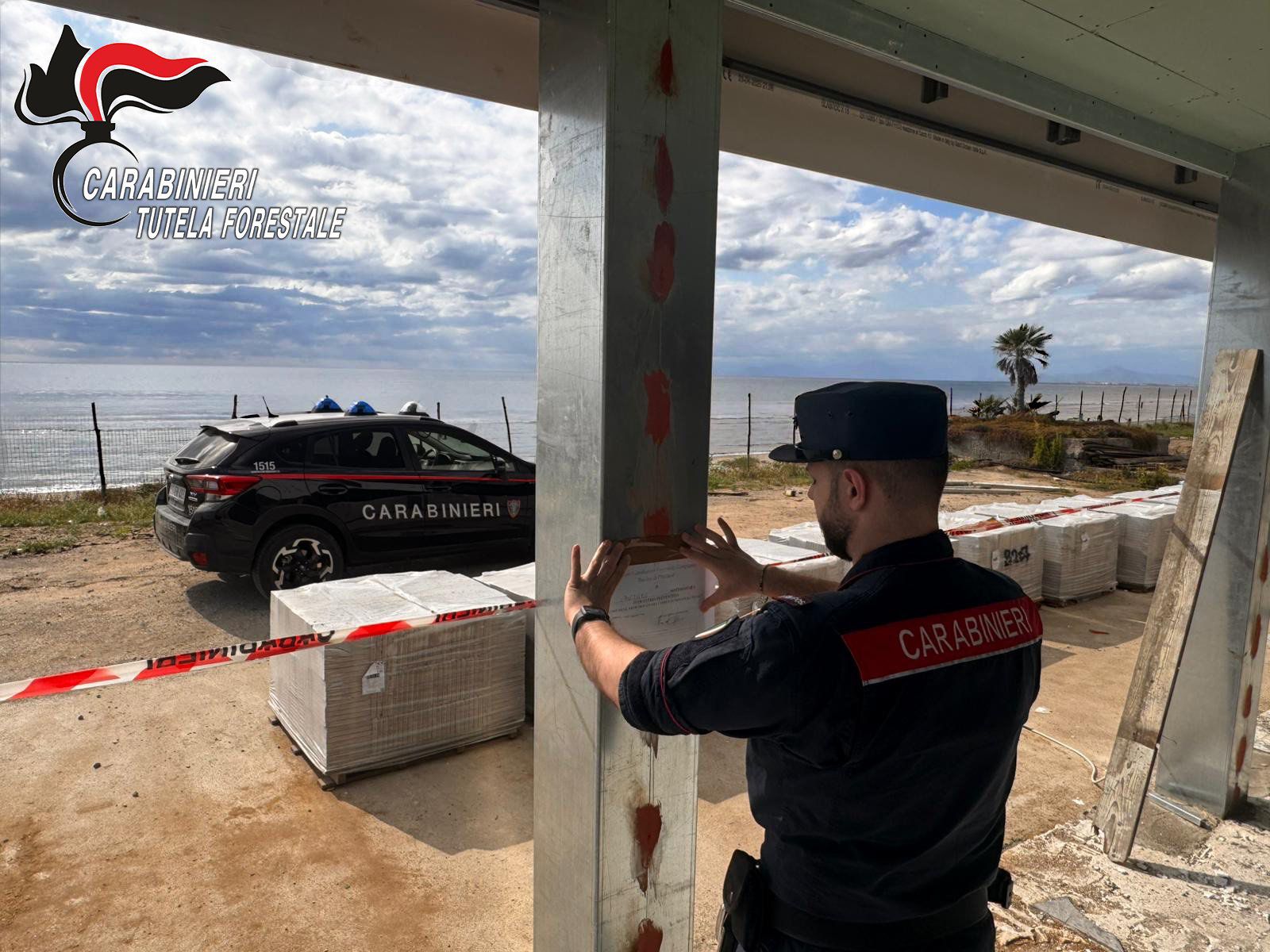 Bacoli, cantiere abusivo in zona protetta: scatta il sequestro, tre persone denunciate