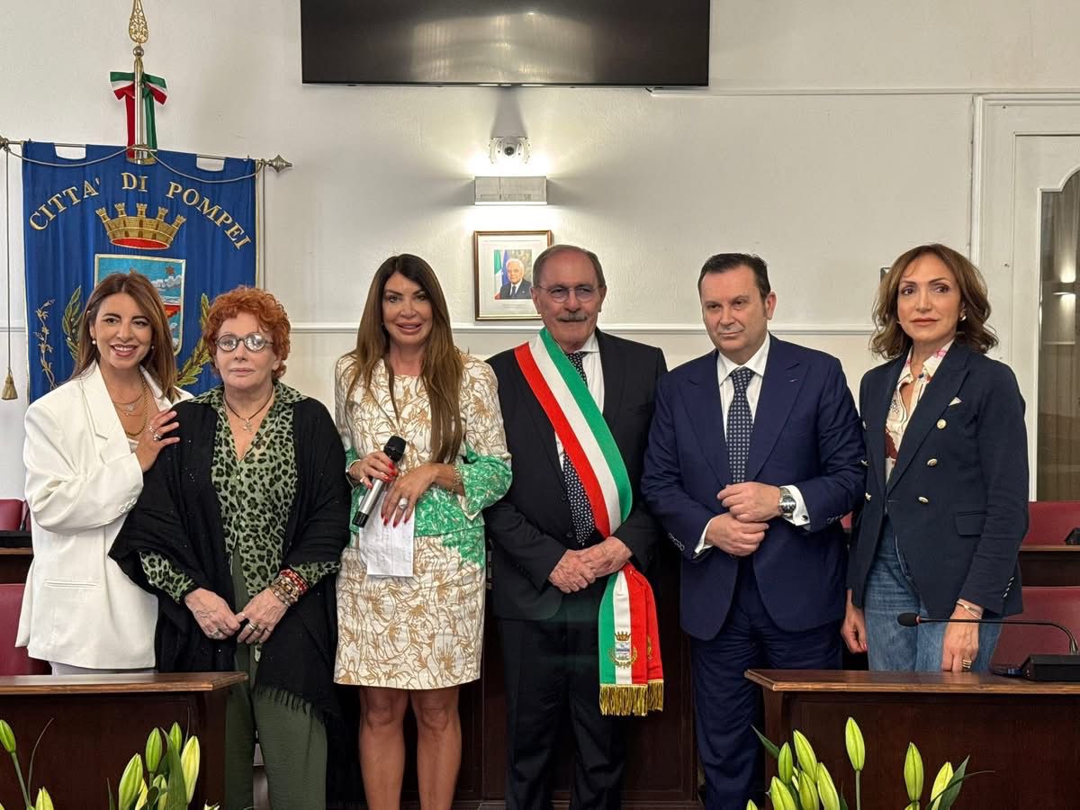 Pompei, un convegno per riflettere sul ruolo della genitorialità e la tutela dei minori.(Foto)