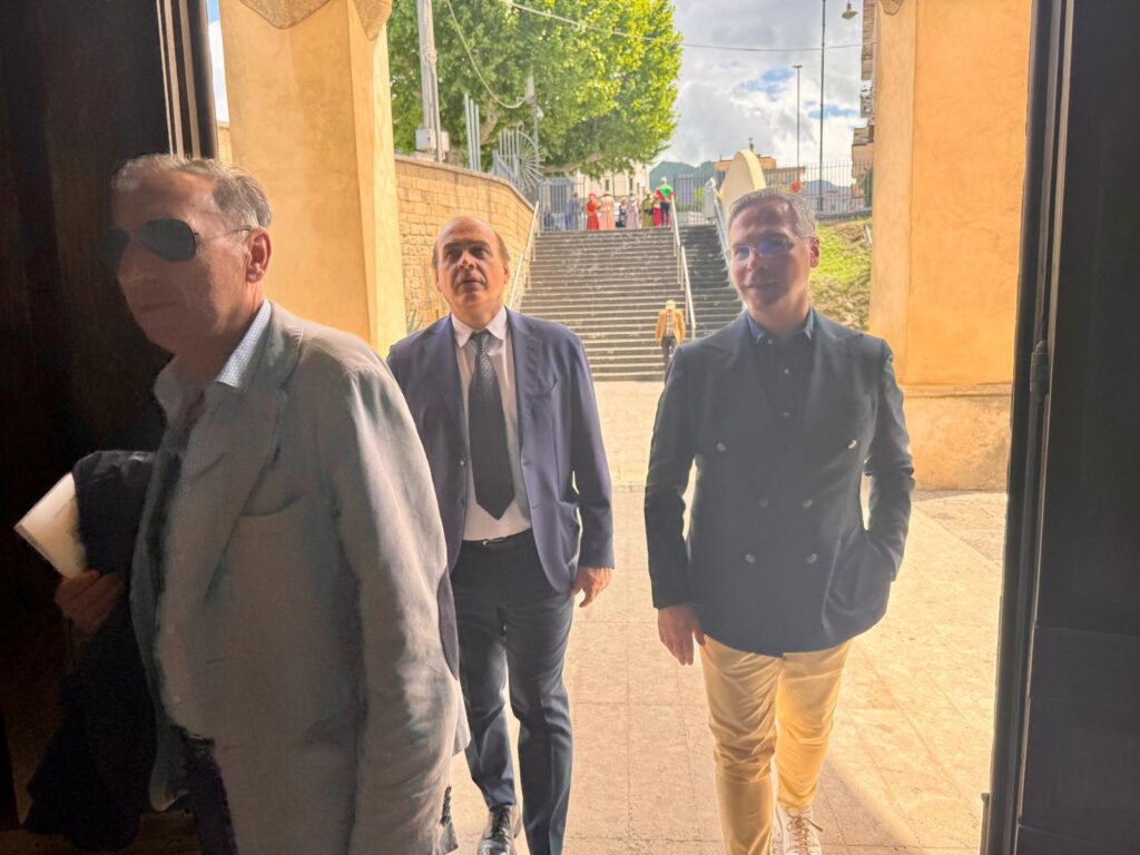 Firmato a Nocera Superiore il Patto di Amicizia con Mugnano del Cardinale nel segno della storia e della devozione